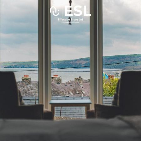 Beautiful En Suite 5 Bedroom Home With Sea Views 뉴키 외부 사진