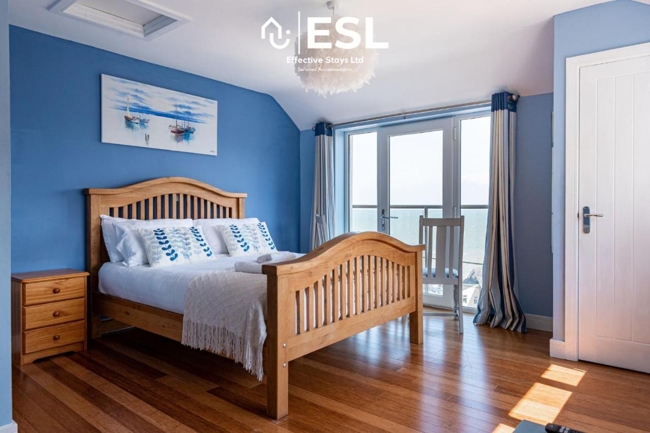 Beautiful En Suite 5 Bedroom Home With Sea Views 뉴키 외부 사진