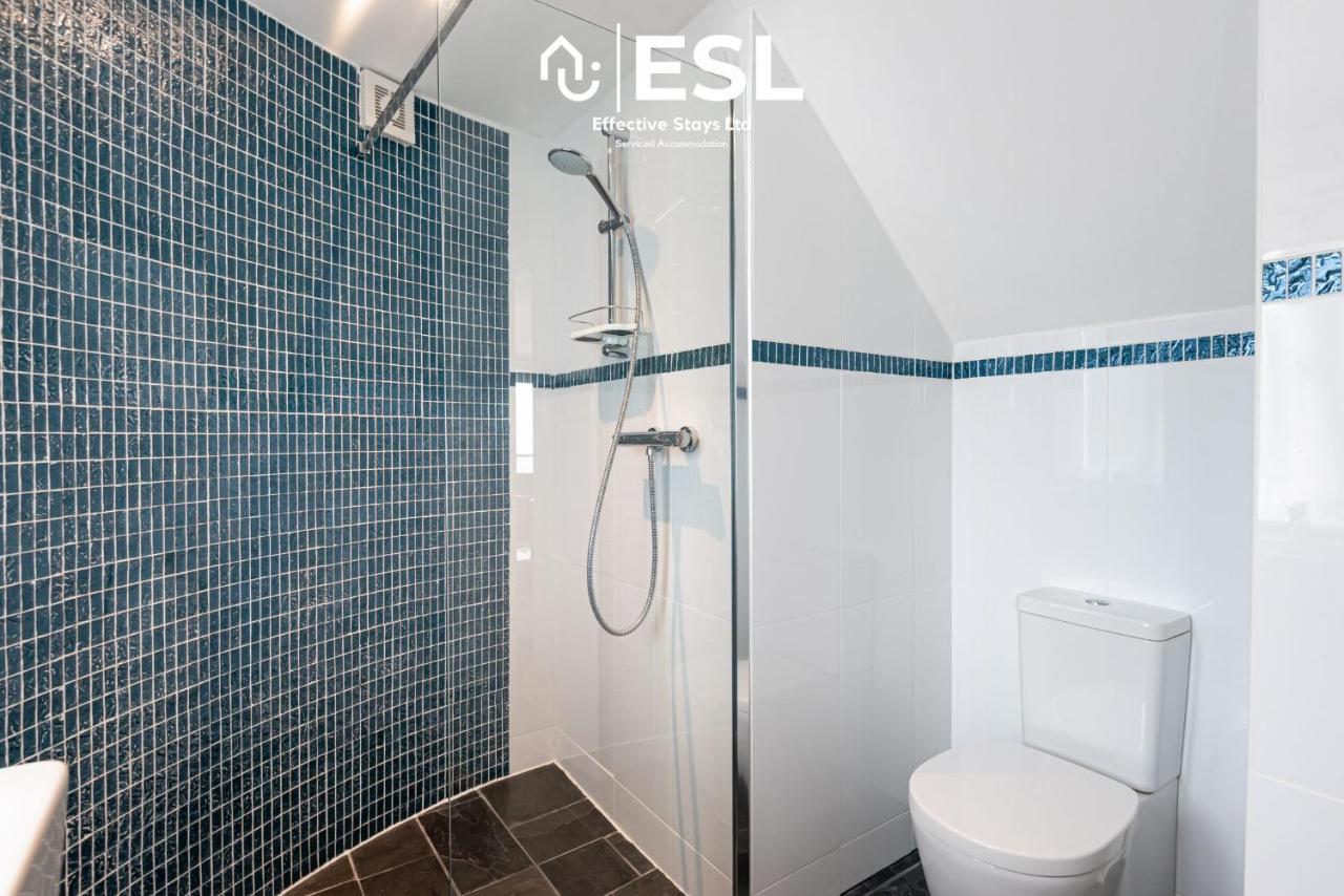 Beautiful En Suite 5 Bedroom Home With Sea Views 뉴키 외부 사진