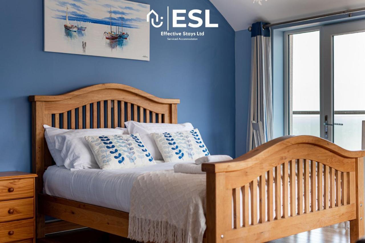 Beautiful En Suite 5 Bedroom Home With Sea Views 뉴키 외부 사진