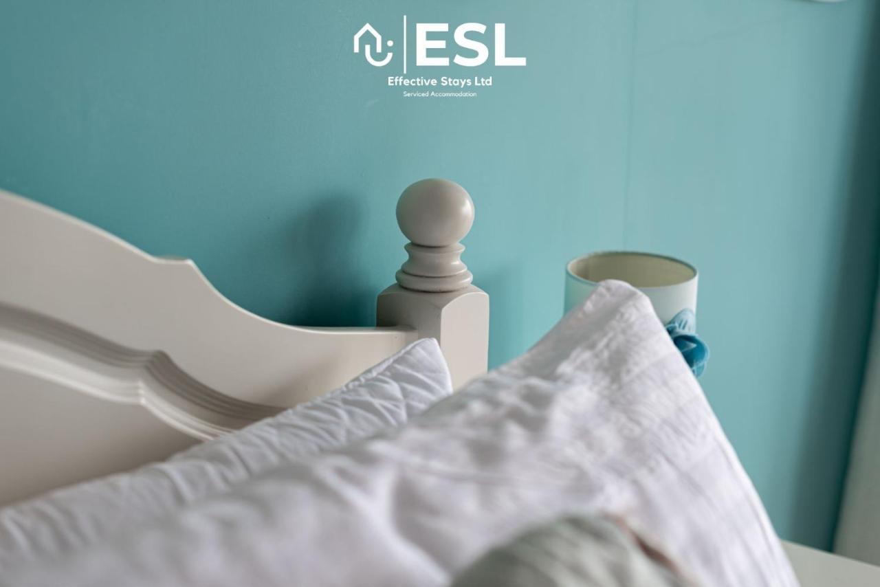 Beautiful En Suite 5 Bedroom Home With Sea Views 뉴키 외부 사진